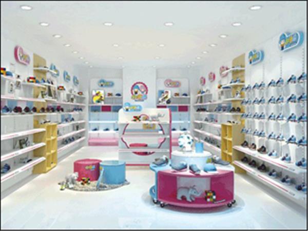 小叮当童装店铺展示