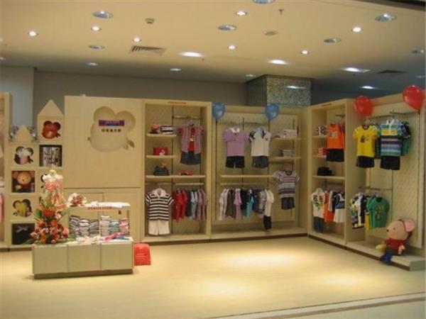 铅笔俱乐部童装店铺展示