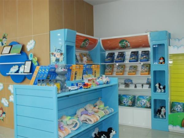 瓢虫贝贝童装店铺展示