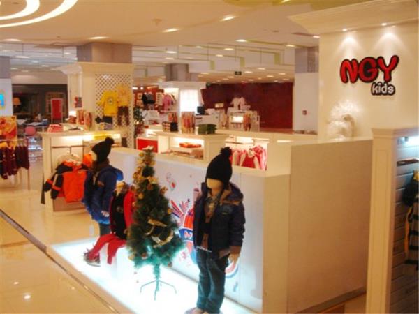 NGY童装店铺展示