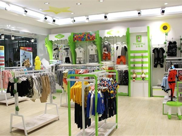 土巴兔童装店铺展示