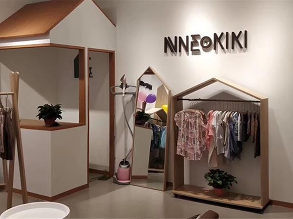 尼可童装店铺展示