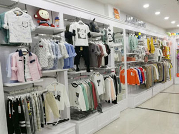 加菲A梦童装店铺展示