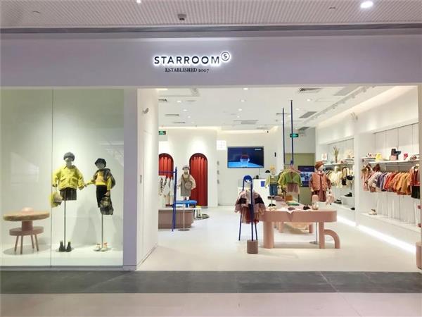 starroom童装店铺展示