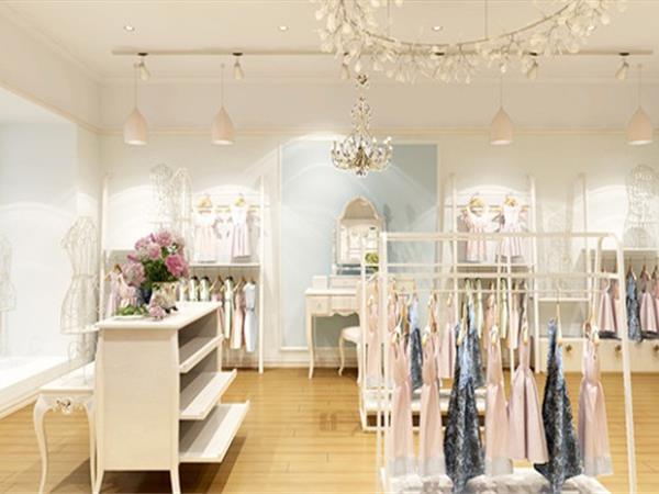 萌丫兔童装店铺展示