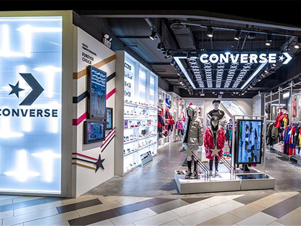 CONVERSE童装店铺展示
