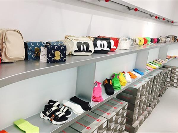 AoAoMao童装店铺展示