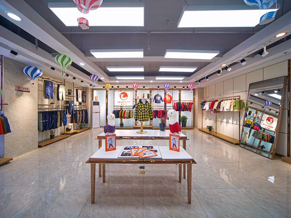 喜洋洋童装店铺展示