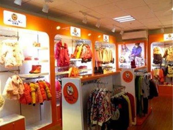尼斯兔童装店铺展示