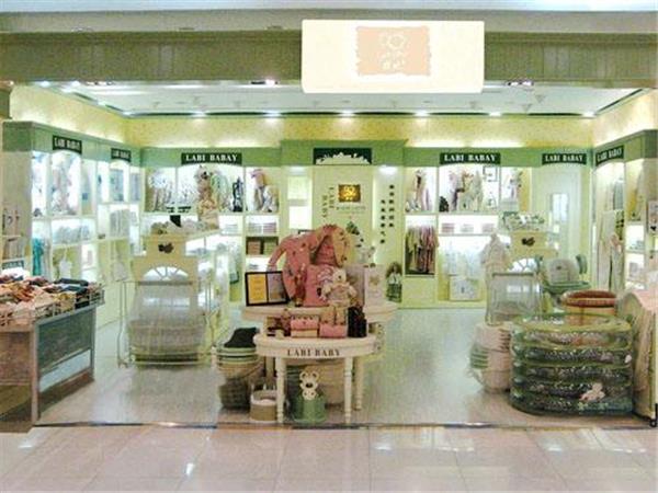 拉比童装店铺展示