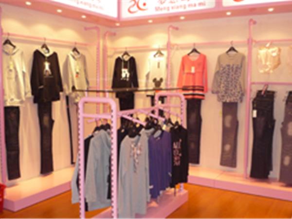 梦想妈咪童装店铺展示