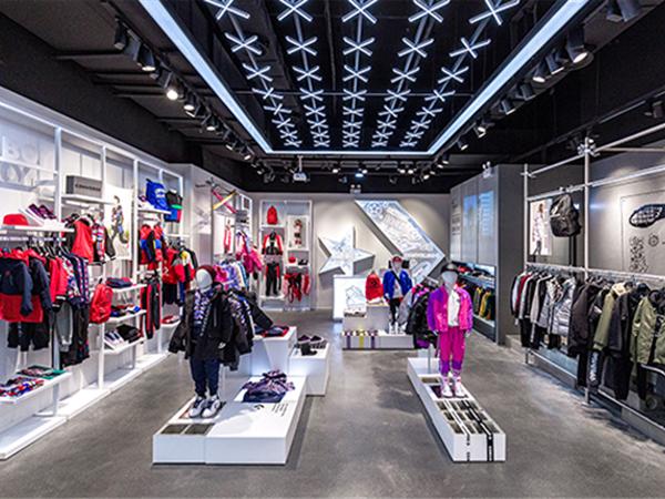 CONVERSE童装店铺展示