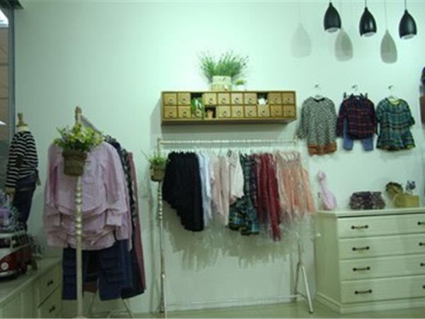 MUUZI童装店铺展示