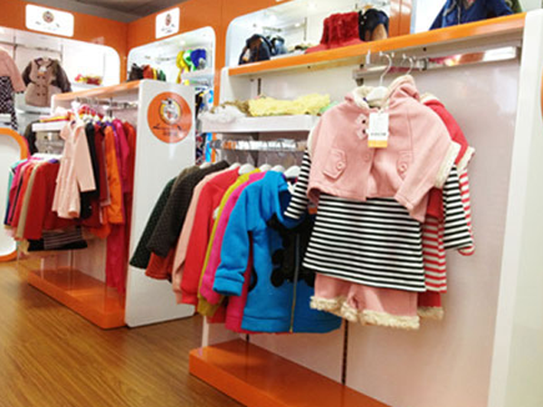 尼斯兔童装店铺展示