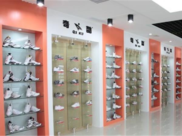 奇酷童装店铺展示