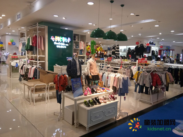 铅笔俱乐部童装店铺展示