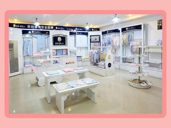迪迪童装店铺展示