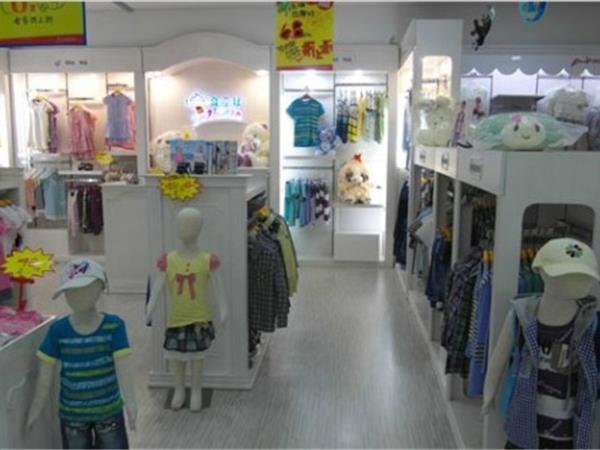 奇摩娃童装店铺展示