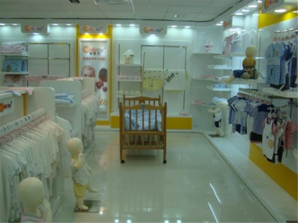 舒婴宝童装店铺展示