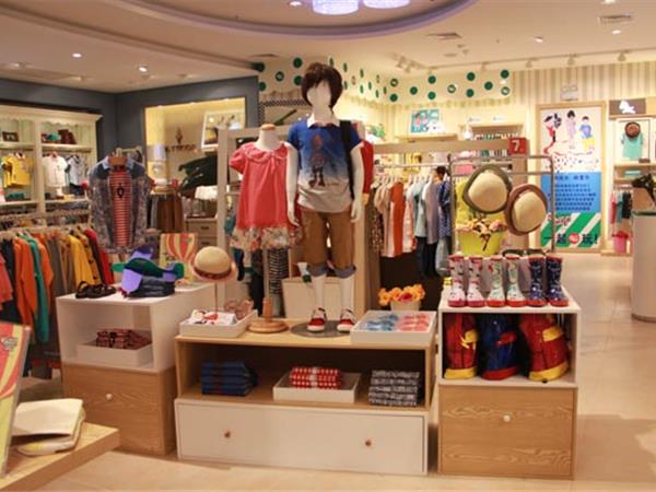 马拉丁童装店铺展示