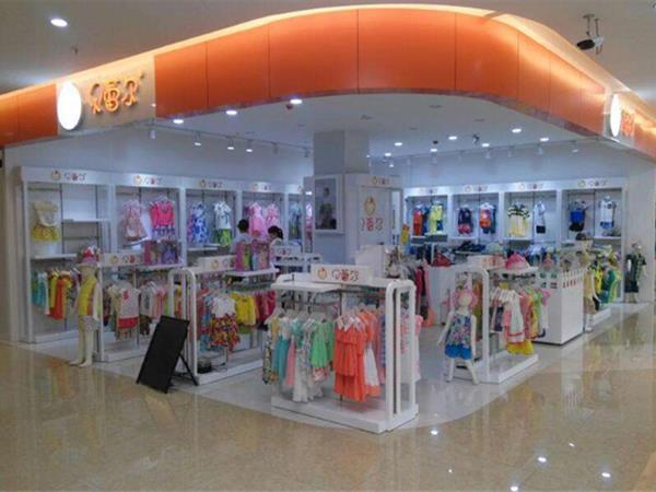 贝蕾尔童装店铺展示