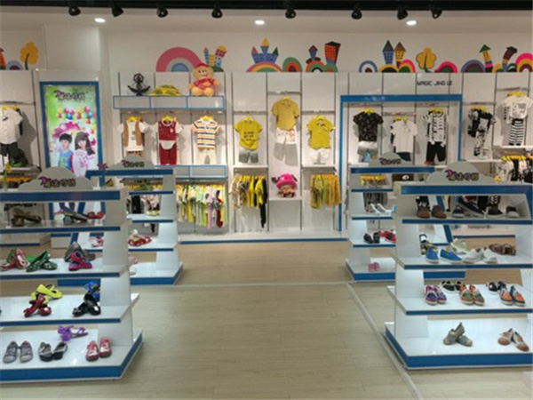 魔法叮铛童装店铺展示