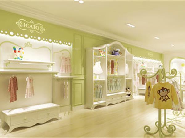 伊卡通童装店铺展示