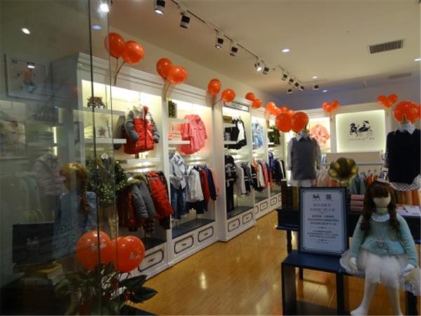 裘帛时尚童装店铺展示