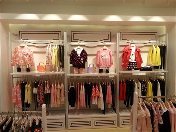 SFIT KIDS童装店铺展示