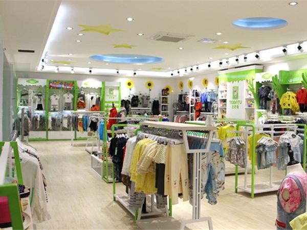 土巴兔童装店铺展示