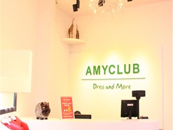 爱美汇童装店铺展示