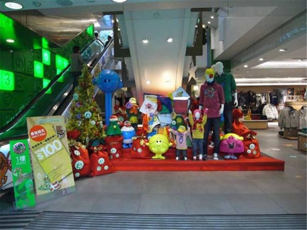奇先生妙小姐童装店铺展示