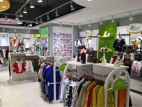 班尼豆童装店铺展示