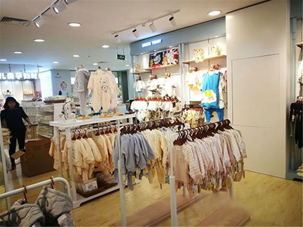 洛克泰迪童装店铺展示