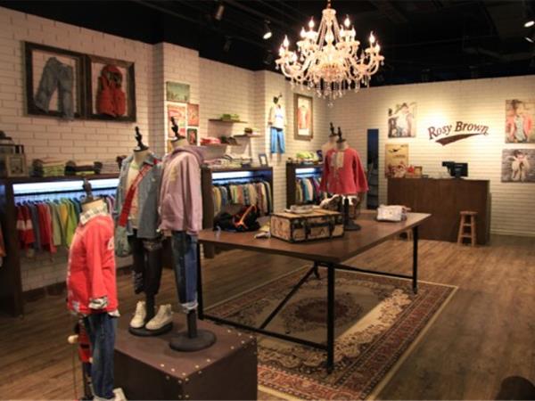 RosyBrown童装店铺展示