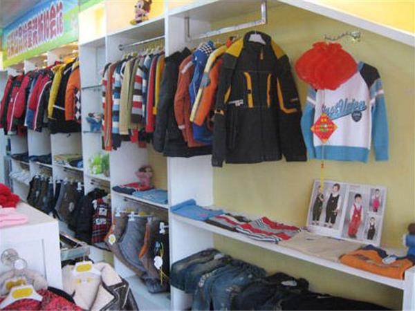 阿努拉童装店铺展示