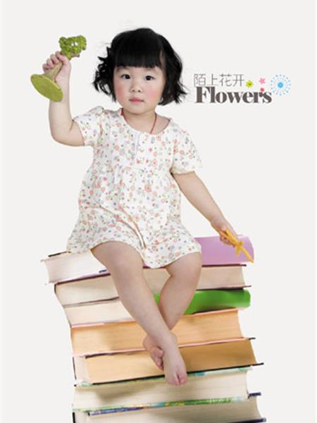 趣比熊童装产品图片