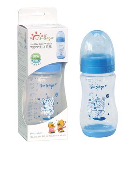康宝童装产品图片
