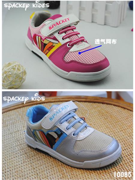 史派奇童装产品图片