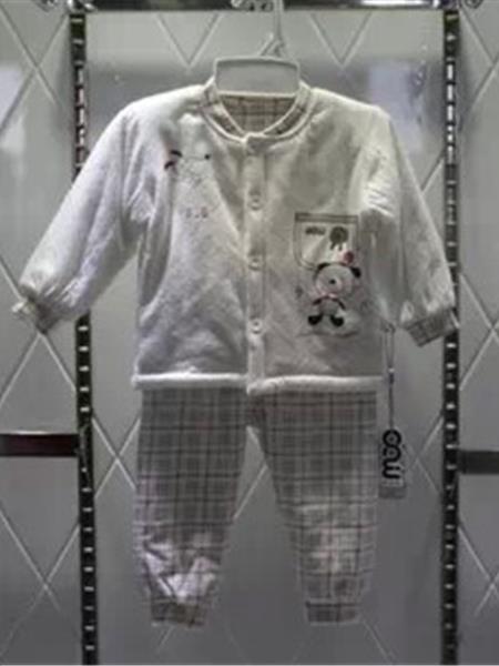 吖吖宝贝童装产品图片