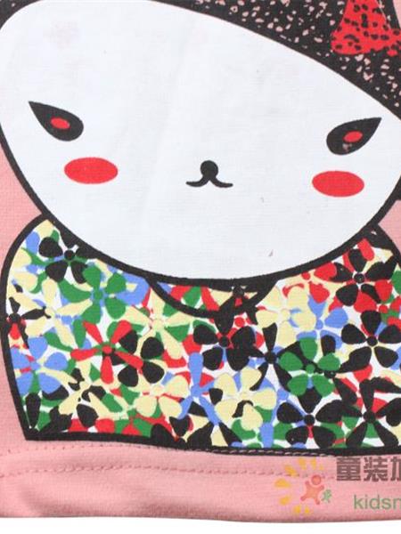贝蕾尔童装产品图片