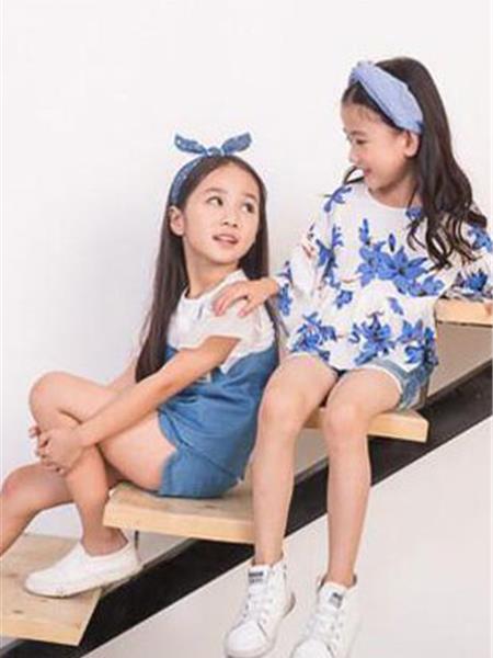 嘉卫邦尼童装产品图片