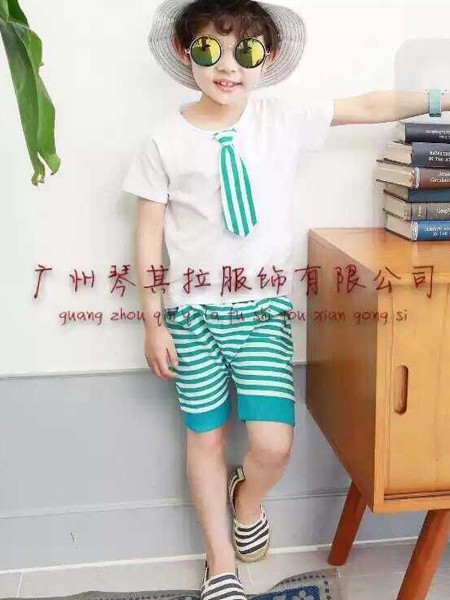 琴其拉童装产品图片