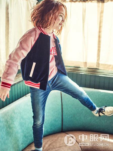 Levi's童装产品图片