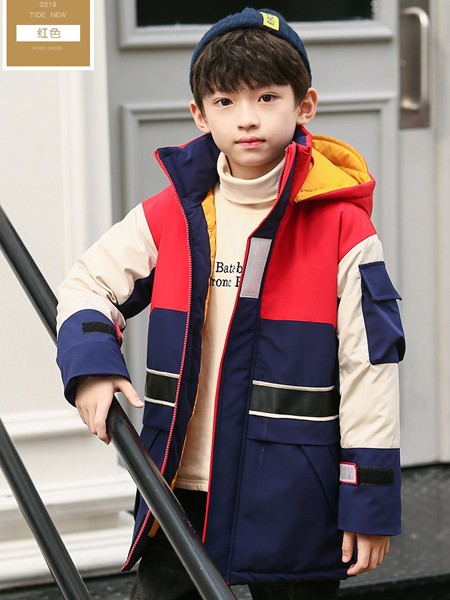 维尼力啦童装产品图片