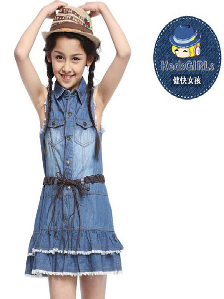 健快女孩童装产品图片